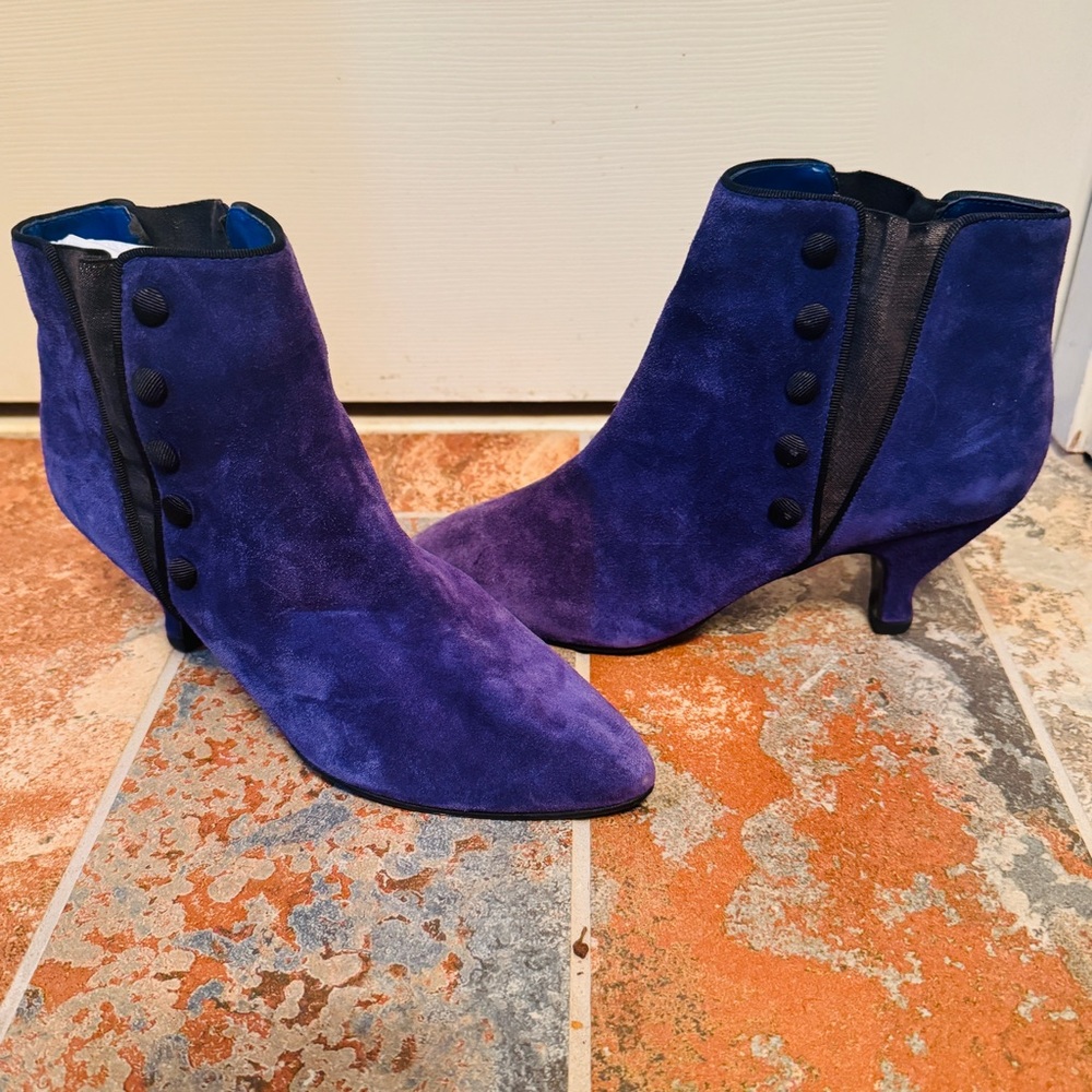 Purple Suede Kitten Heels Pointed Toe Ankle Boots! - Picture 2 of 15